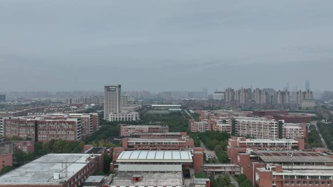 航拍江西南昌航空大学校园建筑城市风光