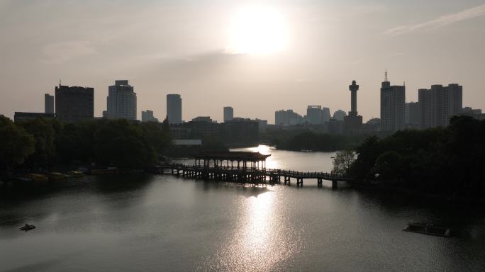 航拍南昌八一公园东湖百花洲城市风光