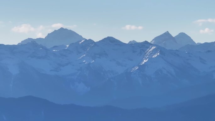 川西雪山航拍素材