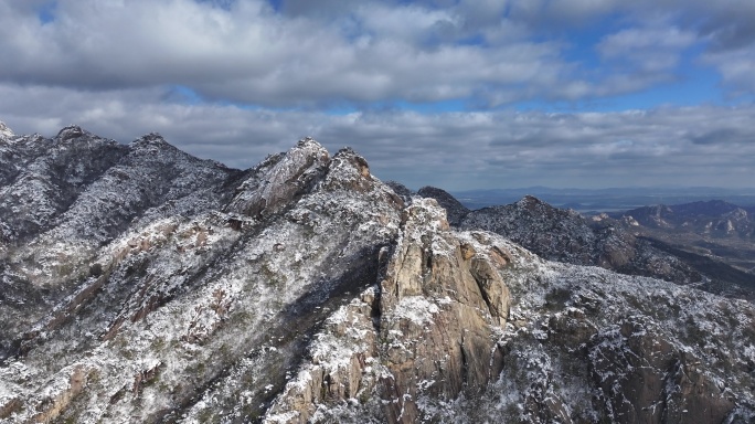 航拍威海市文登区界石镇昆嵛山雪后风光