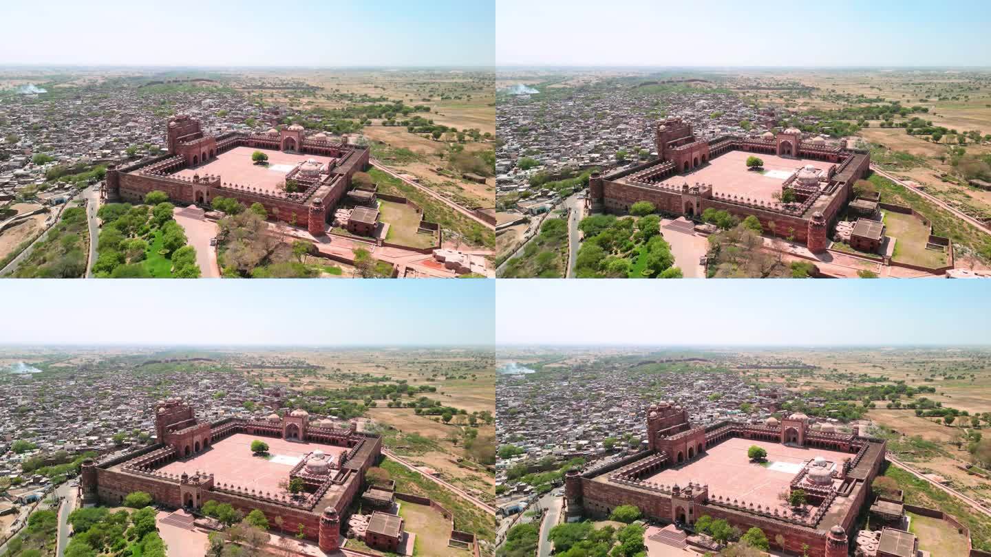 印度，Fatehpur Sikri:鸟瞰北方邦历史小镇的胜利门和Jama Masjid清真寺——南亚