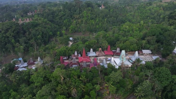 Ratenggaro Traditional Village是位于印尼东努沙登加拉省的一个村庄