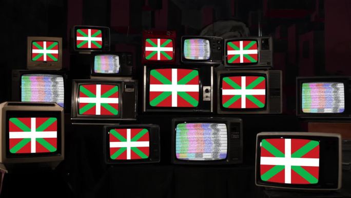 巴斯克地区的旗帜和老式电视。4K分辨率。