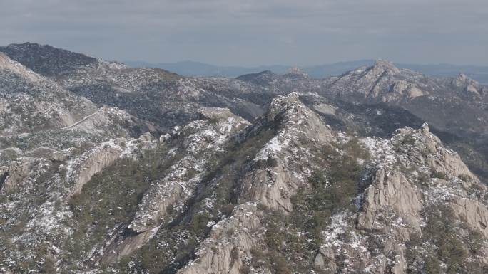 航拍威海市文登区界石镇昆嵛山雪后风光