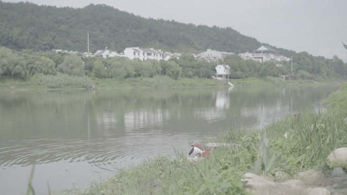 温馨和谐徽派建筑马头墙乡村景象