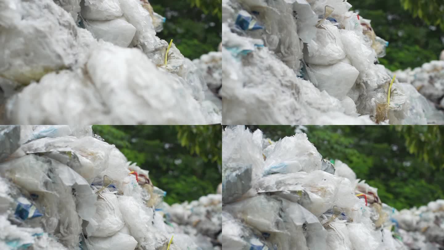 每天都有越来越多的装满塑料袋的垃圾被扔掉