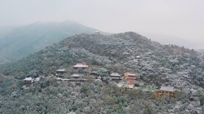 4k航拍山东济南千佛山雪景