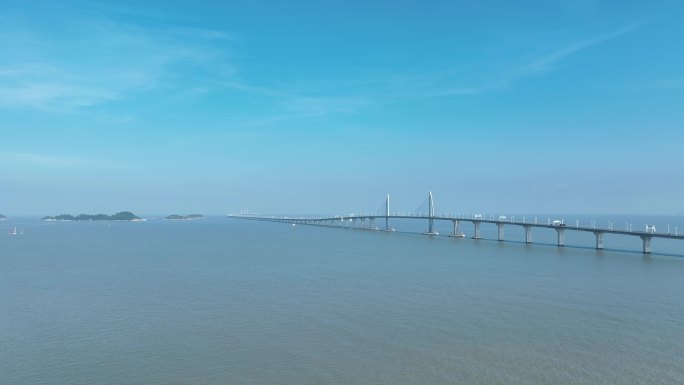 港珠澳大桥全景海上桥梁高空航拍大海风光