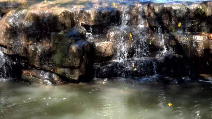 小瀑布 假山 瀑布景观 公园流水