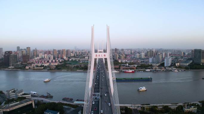 4k-上海南浦大桥航拍景色