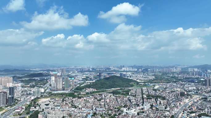 航拍蓝天白云深圳坪山区城市全景街景