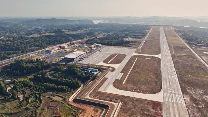 四川阆中古城机场