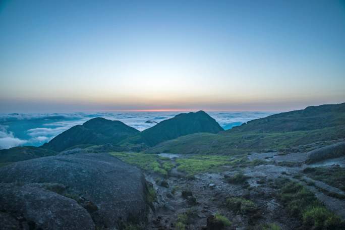 齐云山日出云海