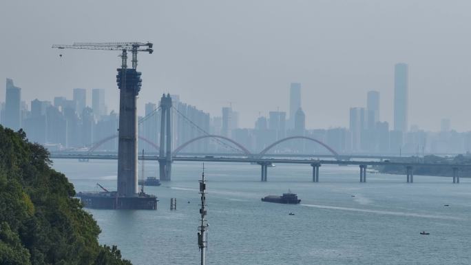 4K航拍长沙湘江河畔跨江大桥4