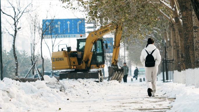 下雪积雪清雪航拍城市雪景