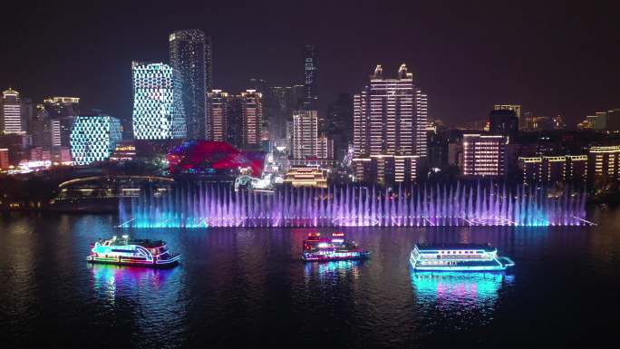 夜间城市游船及水上音乐喷泉灯光秀