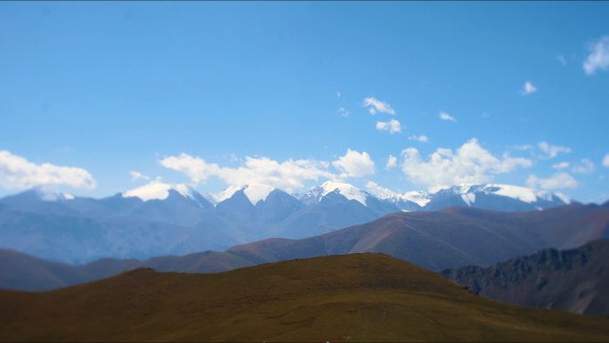 壮美大山延时摄影新疆高原风光4K