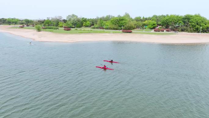 4K航拍日照水上运动中心皮划艇