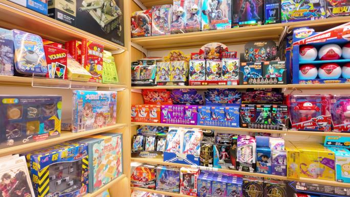 精品店 小商品 快消品 盲盒 玩偶 文具