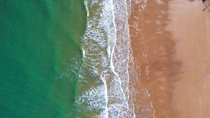 沙滩海浪浪花