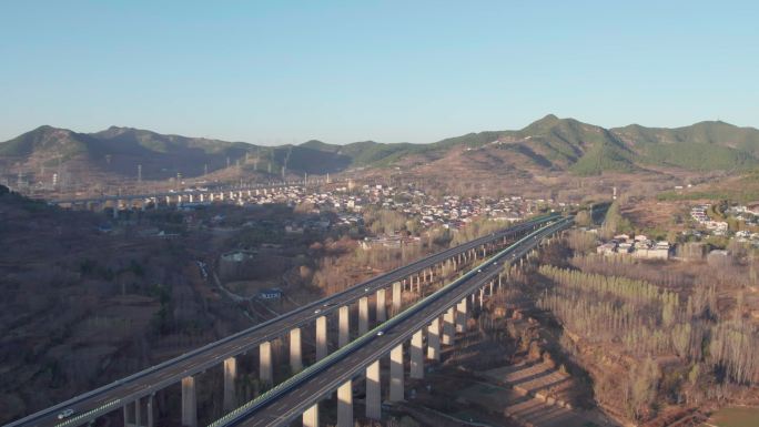 4k航拍京沪高速济南蟠龙山段