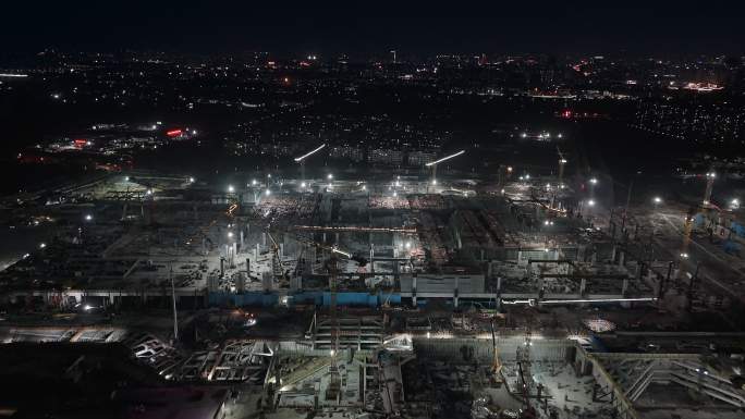 建设中的上海松江枢纽工地夜景