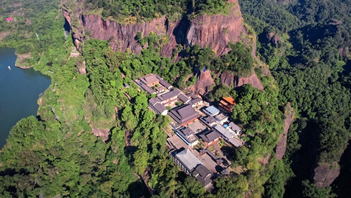 航拍韶关丹霞地貌长老峰别传禅寺