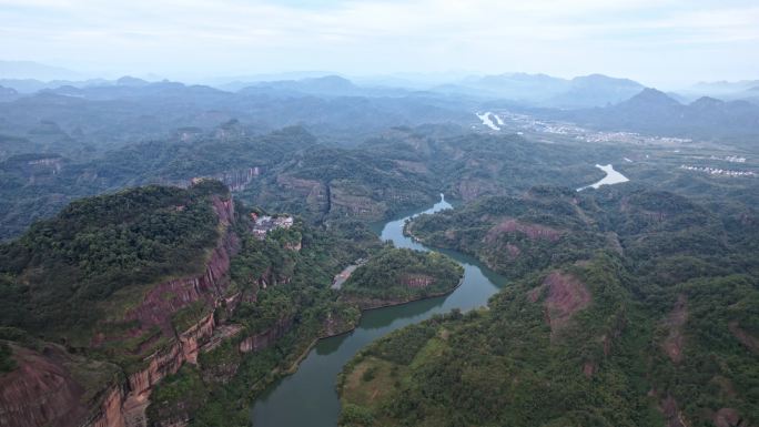 航拍韶关丹霞地貌丹霞山阳元峰长老峰景区