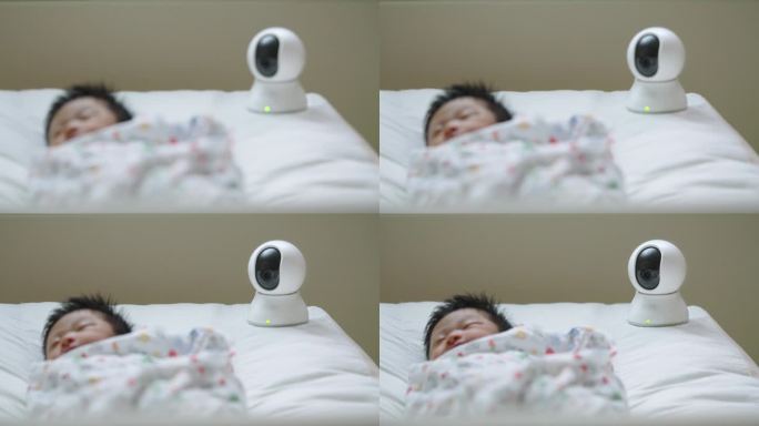 婴儿监视器在家里睡觉