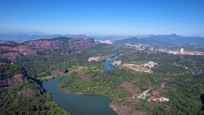 航拍韶关丹霞地貌丹霞山阳元峰长老峰景区