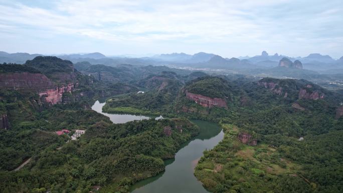 航拍韶关丹霞地貌丹霞山阳元峰长老峰景区