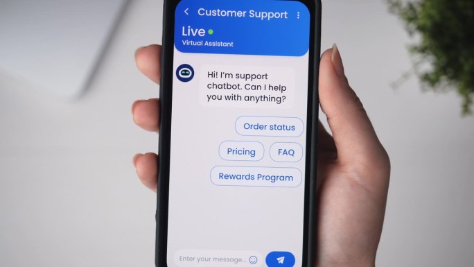 与客户服务聊天机器人实时聊天。人工智能助手为企业客户提供在线支持。
