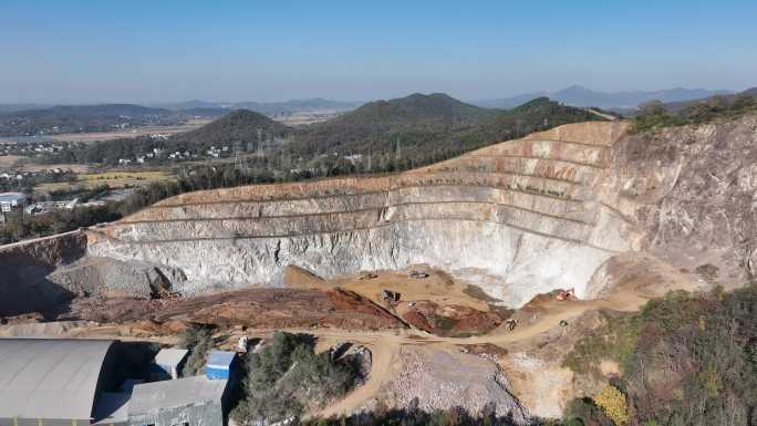 矿山采石厂山体破坏自然环境破坏