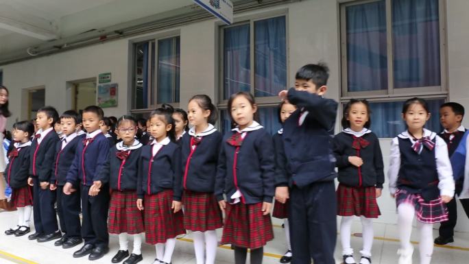 孩子上学 小学 深圳 学校 小学生上学