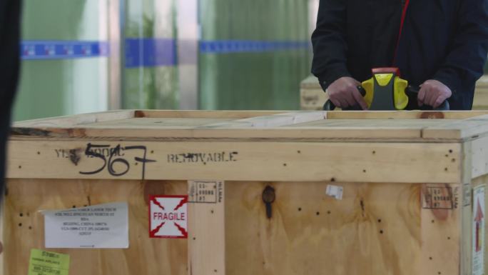 实验室 科技研发 实验操作 汽车生产线