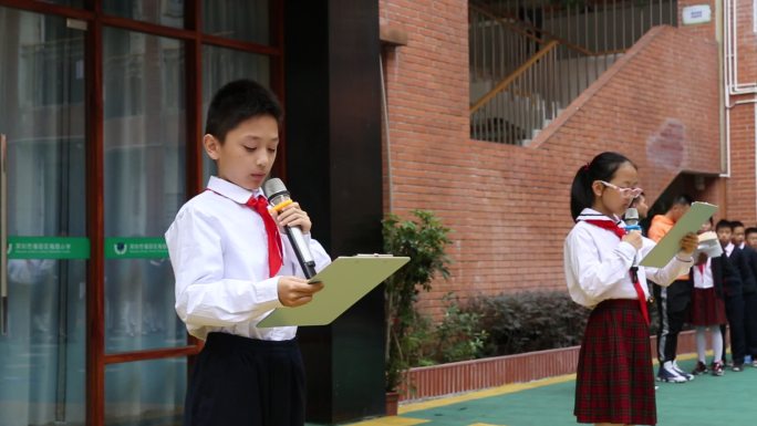 晨会 小学 升旗 学生排队 校园 颁奖