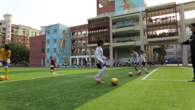 儿童足球 体育 学校 运动  体育运动