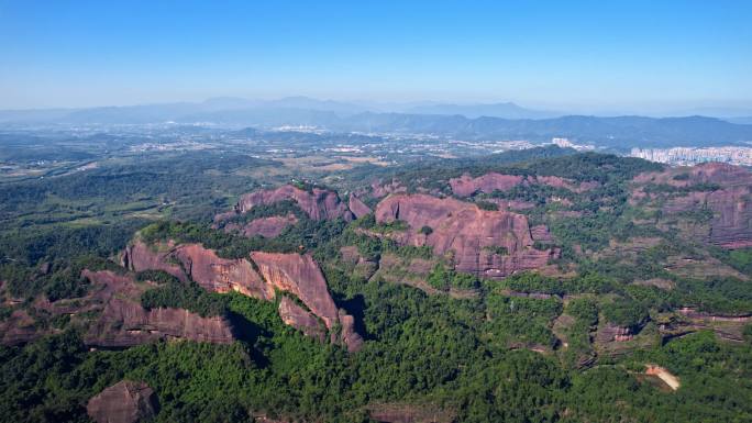 航拍韶关丹霞地貌丹霞山阳元峰长老峰景区