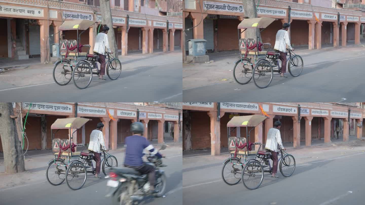印度男子骑人力车