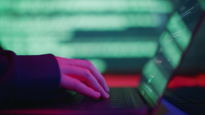 匿名黑客程序代码窃取信息并发动网络攻击