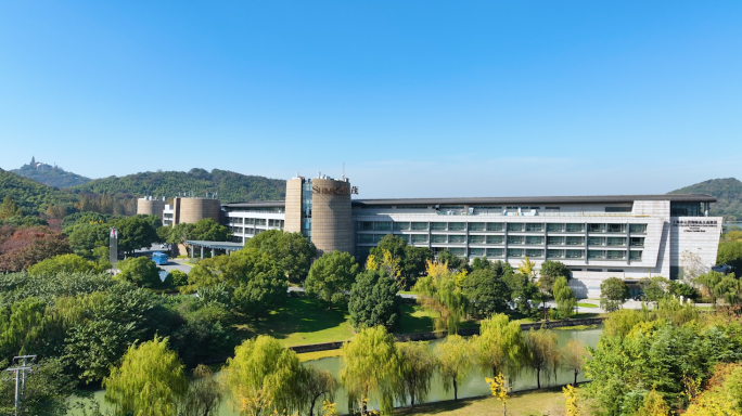 佘山世茂酒店月湖公园度假休闲国家级景区