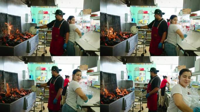 在墨西哥餐厅工作的厨房工人