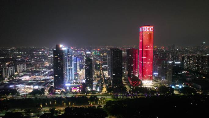 广东省东莞市UCC寰宇汇金中心夜景航拍