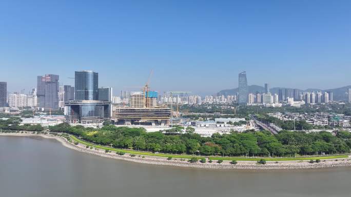 深圳湾超级总部建设中