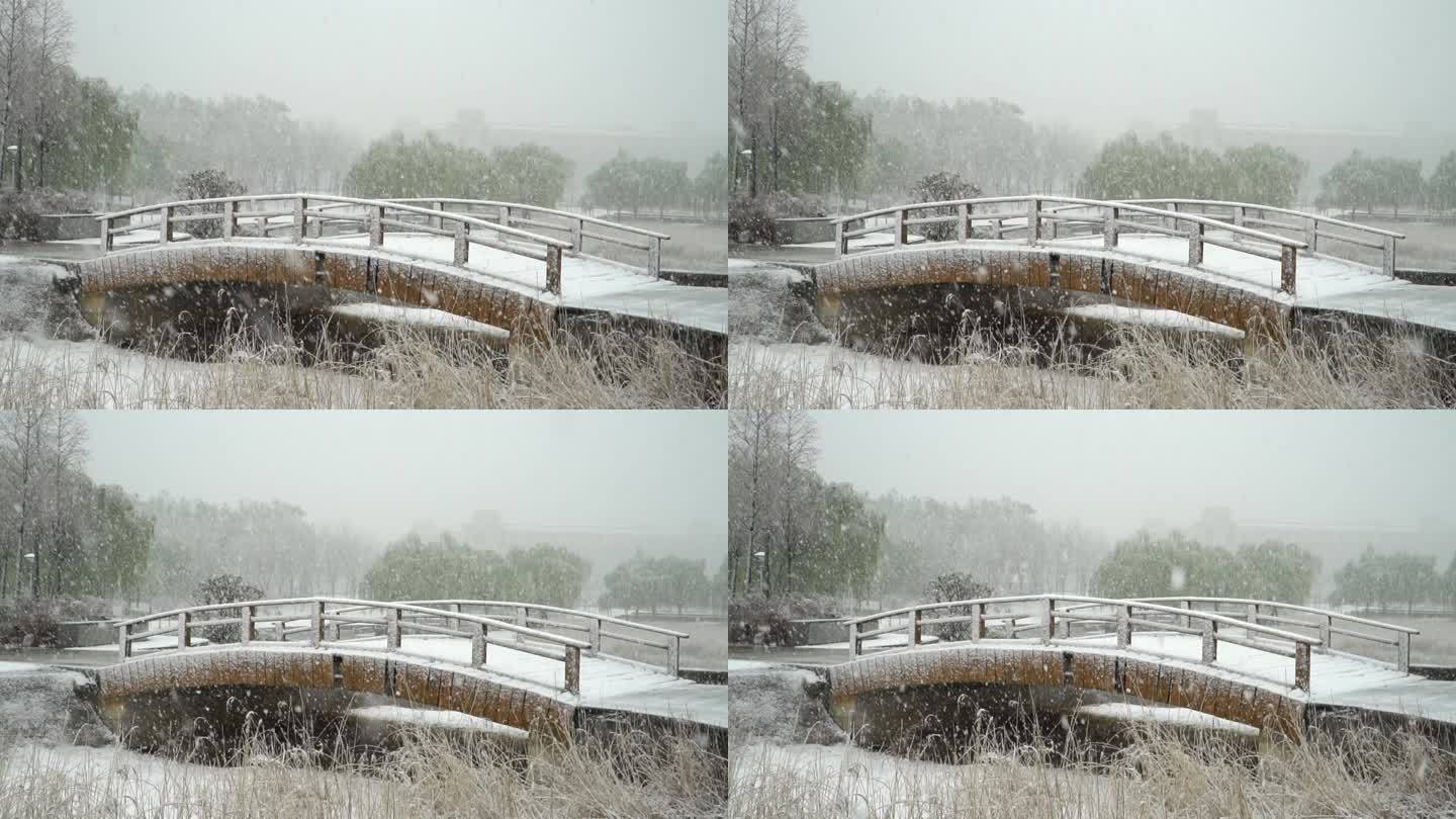 大雪中的拱桥