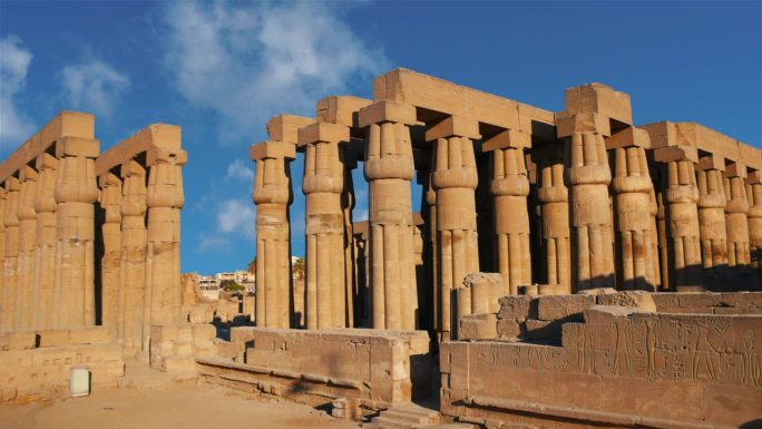 卢克索神庙，阿蒙-拉的中心神庙，卢克索，埃及