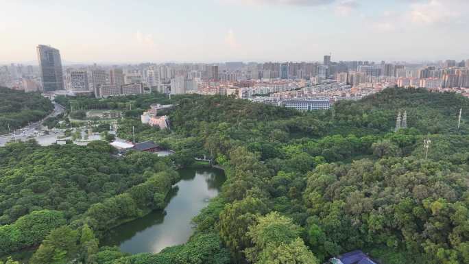 广东省东莞市黄旗山城市公园航拍