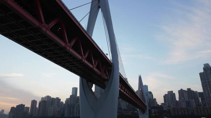 重庆千厮门长江大桥