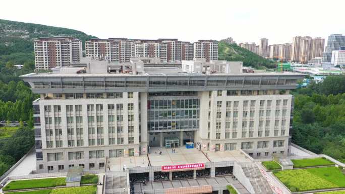 济南大学图书馆航拍空镜