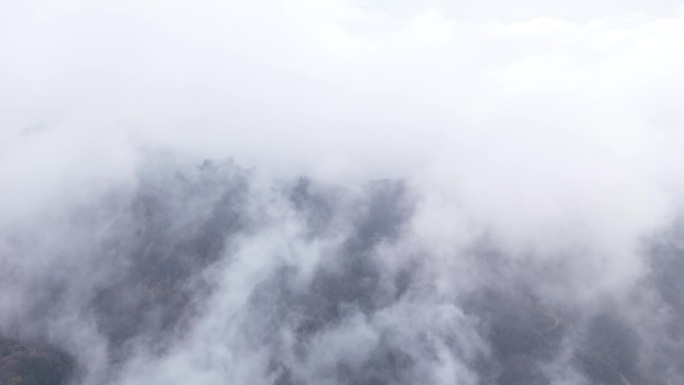 秦岭山脉秋季风景